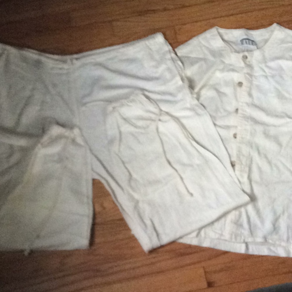 Used Men's pants L/XL and men's top large